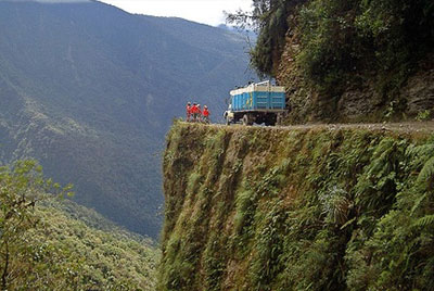 world-most-dangerous-road